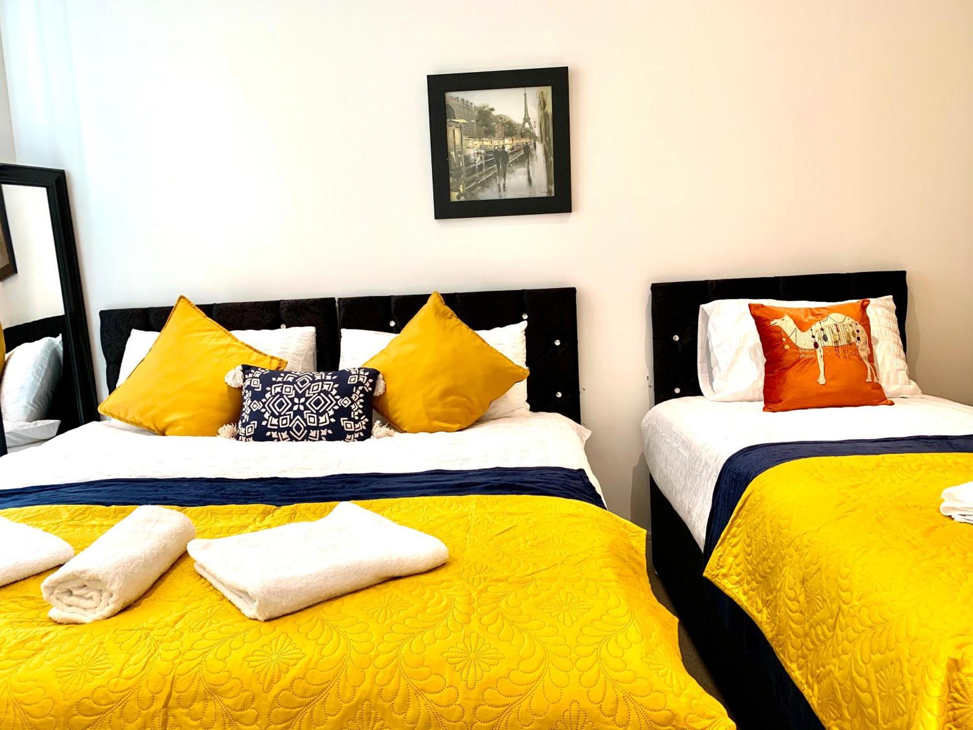 Modern London Excel 2 Bedrooms 2 Bathrooms, Parking, Kitchen, Lounge, Balcony Apartment エクステリア 写真